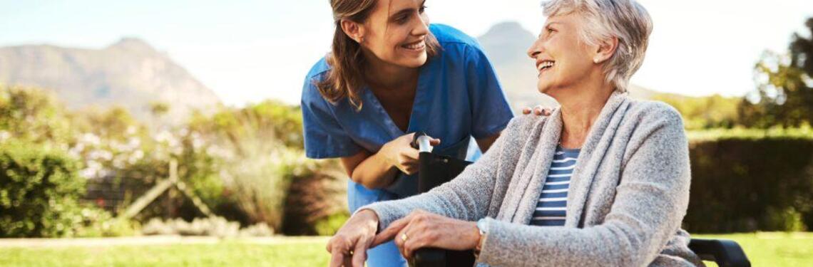 Pflege im Wandel – Warum Pflegeberufe heute mehr Möglichkeiten bieten als je zuvor